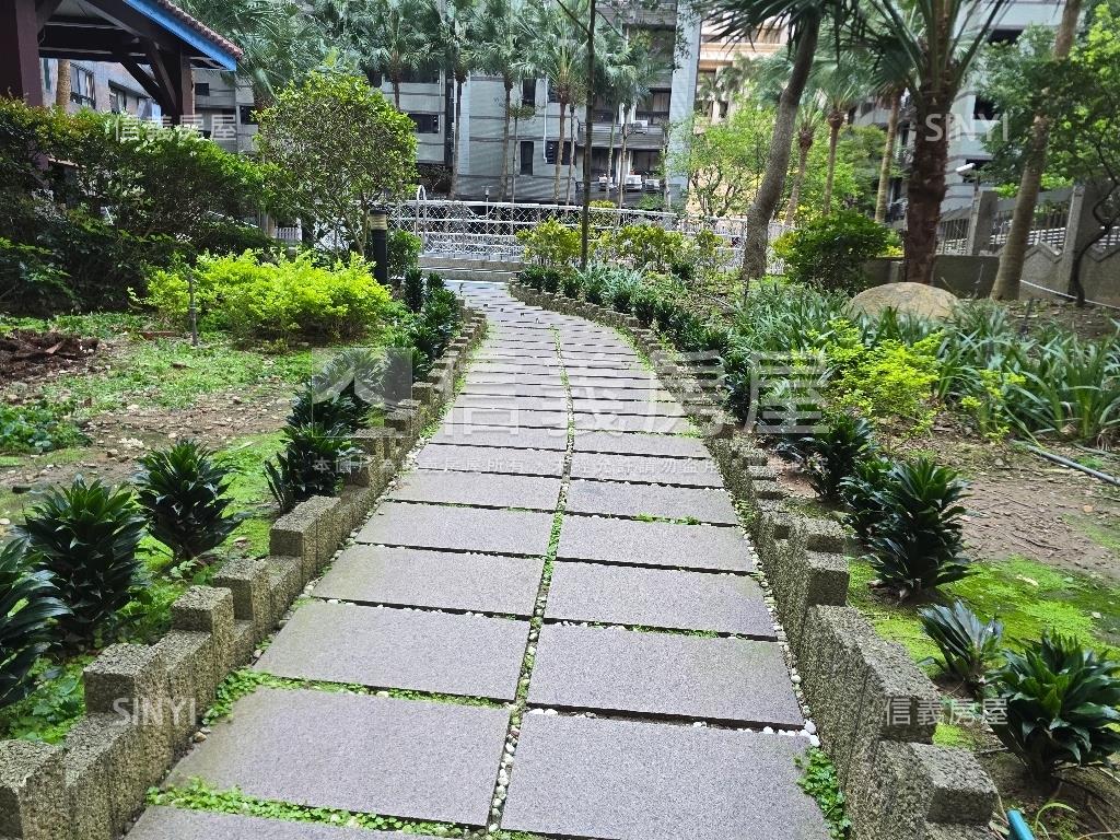 山海大地兩房一平面車位房屋室內格局與周邊環境