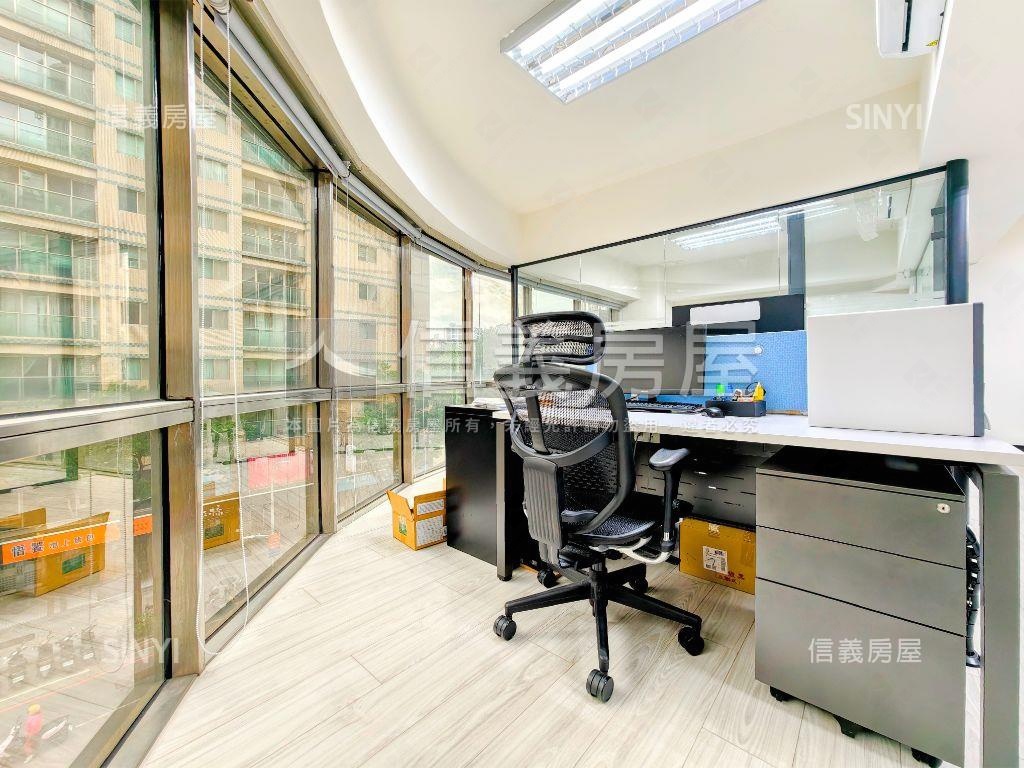 江子翠捷運出口前辦公室房屋室內格局與周邊環境