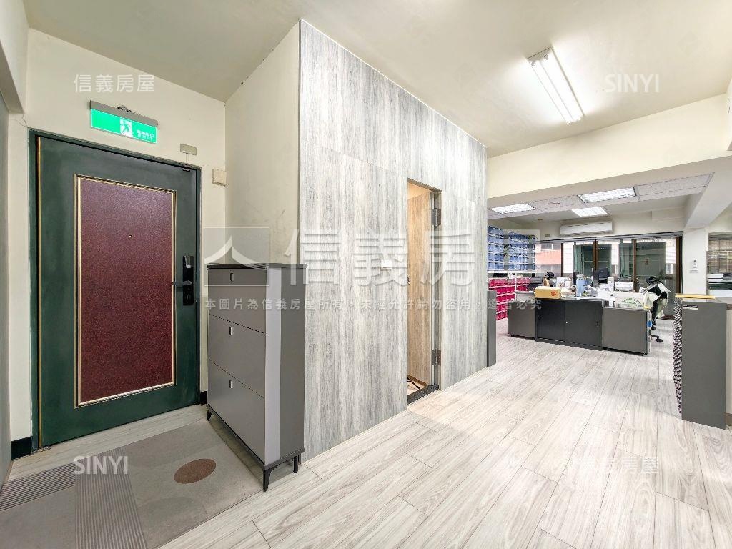 江子翠捷運出口前辦公室房屋室內格局與周邊環境