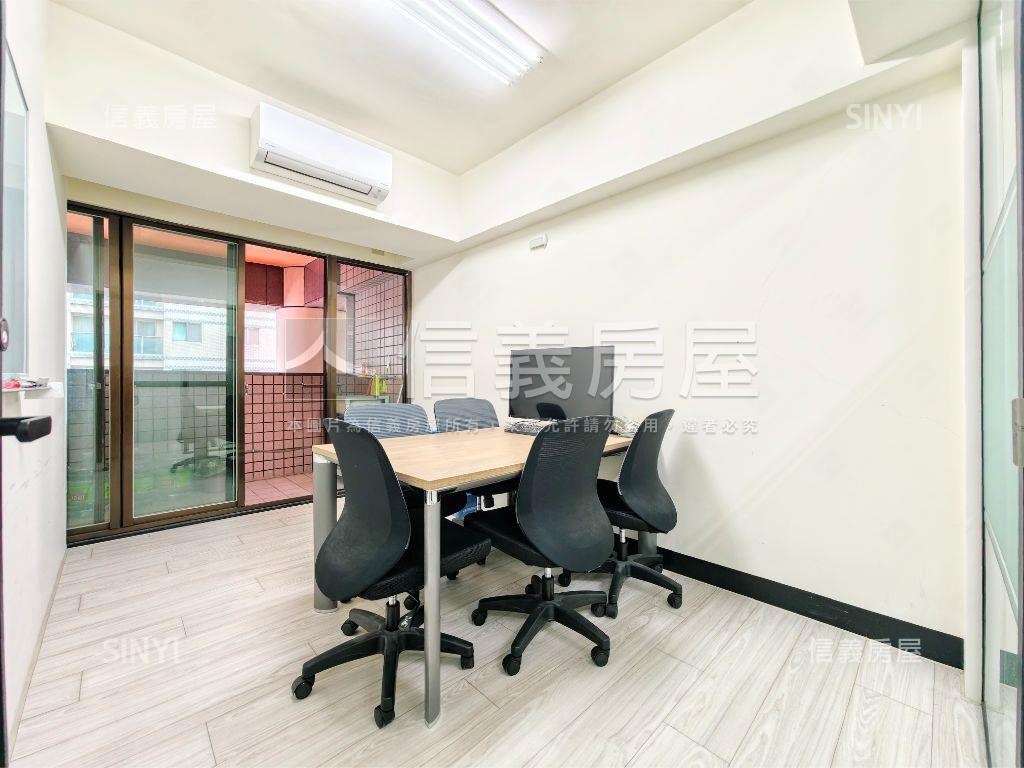 江子翠捷運出口前辦公室房屋室內格局與周邊環境