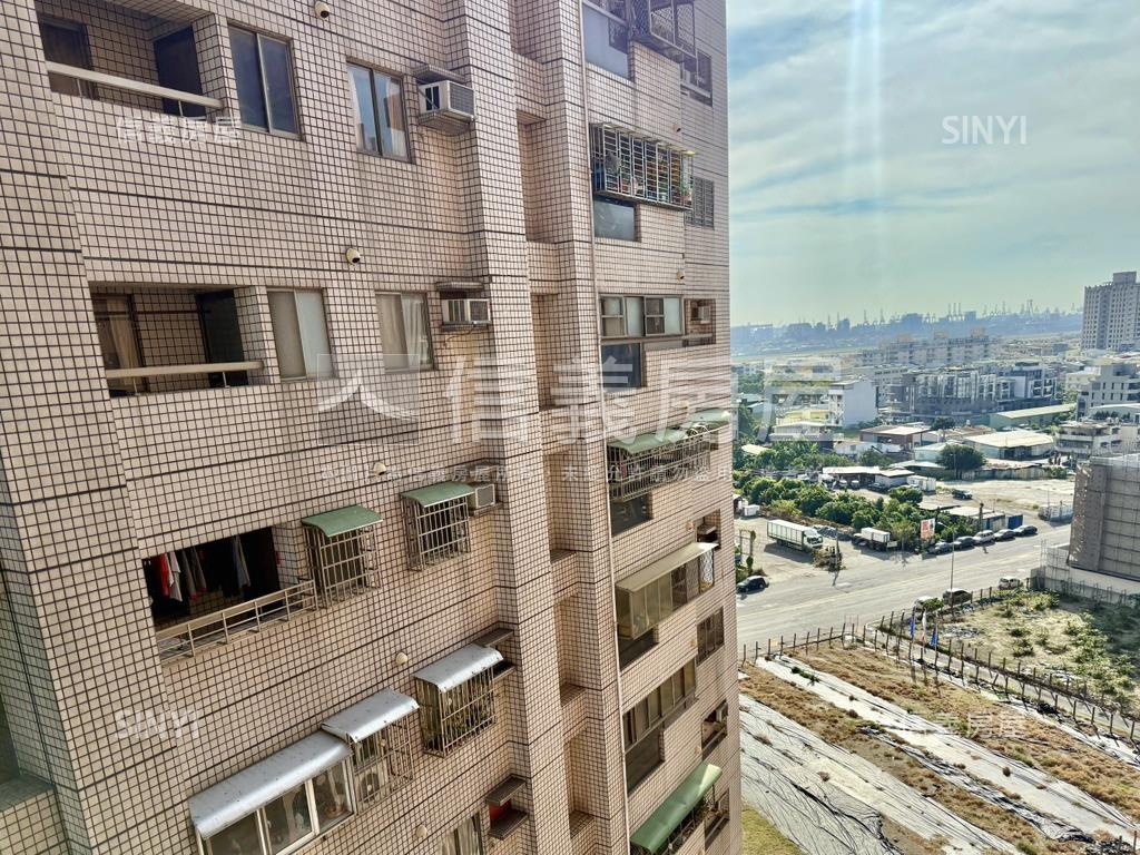 桂林友友建設屋況棒三房房屋室內格局與周邊環境