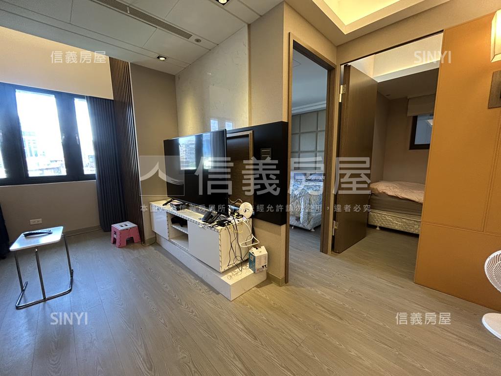 二房雙捷運公園時尚衣蝶房屋室內格局與周邊環境