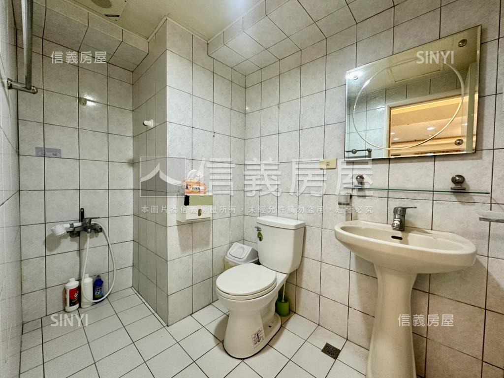 漫步運河高樓溫馨三房車位房屋室內格局與周邊環境