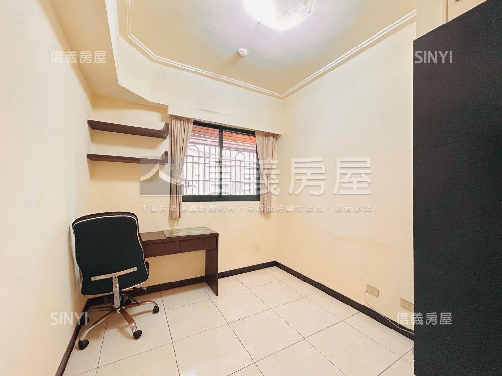 屋況好城品四房車位房屋室內格局與周邊環境
