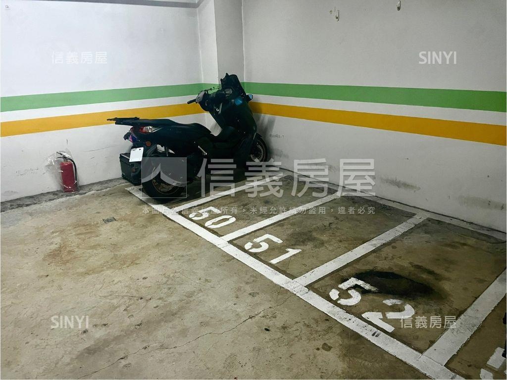 屋況好城品四房車位房屋室內格局與周邊環境