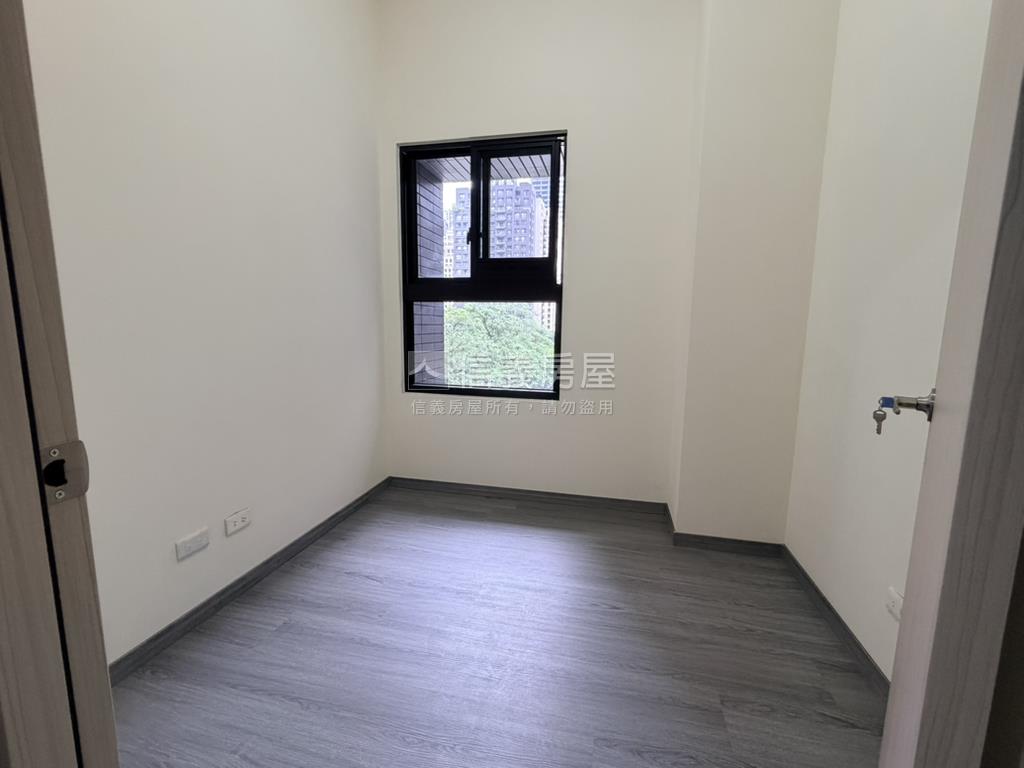 七期全新交屋紀汎希兩房房屋室內格局與周邊環境