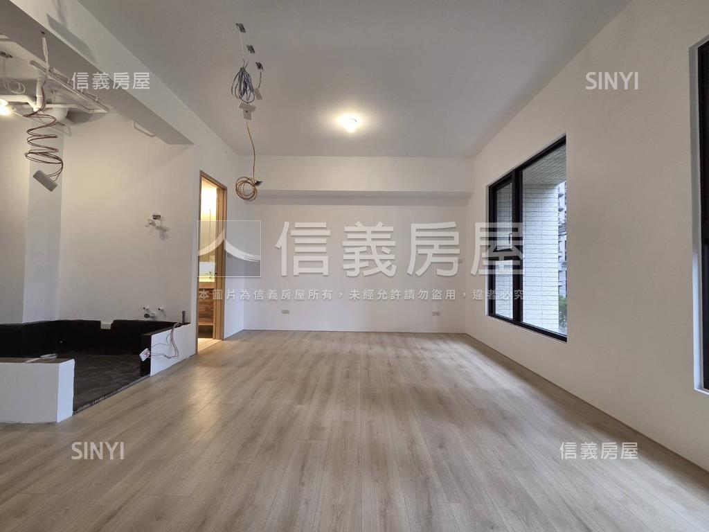 天玥附車位稀有釋出房屋室內格局與周邊環境