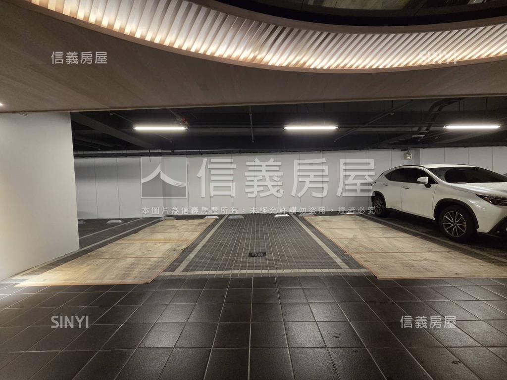 天玥附車位稀有釋出房屋室內格局與周邊環境