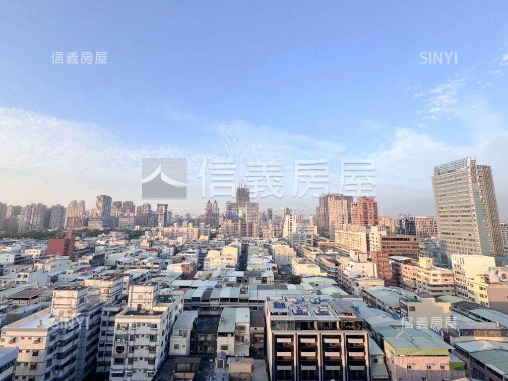 近捷運高醫兩房平車房屋室內格局與周邊環境