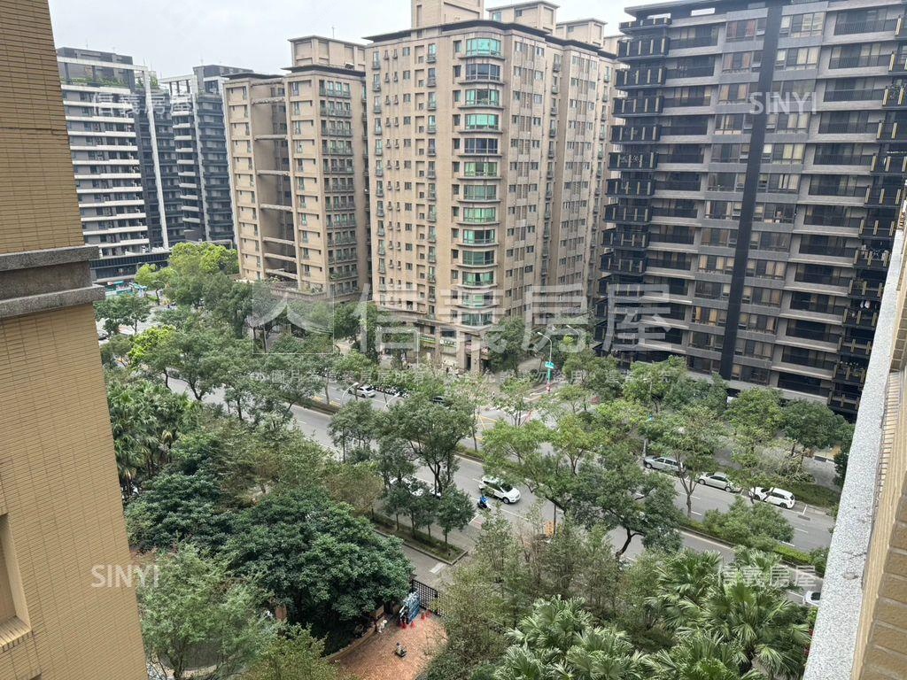 皇翔四季會館小資宅房屋室內格局與周邊環境