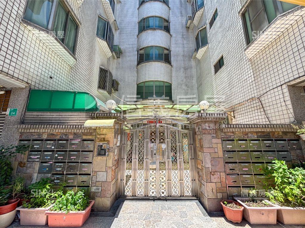 億載國小旁採光三房房屋室內格局與周邊環境