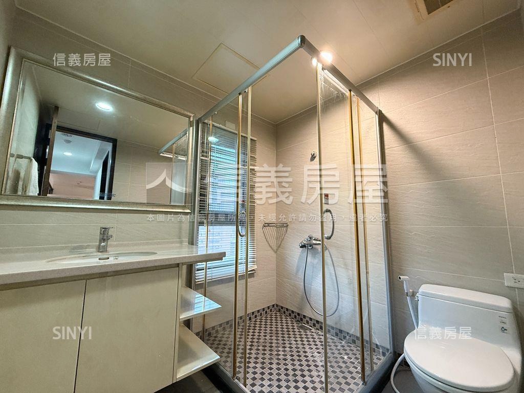 藝文景觀樓中樓豪邸房屋室內格局與周邊環境