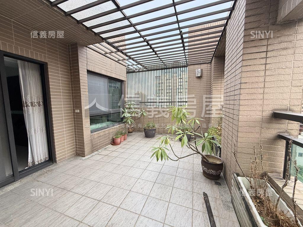 藝文景觀樓中樓豪邸房屋室內格局與周邊環境