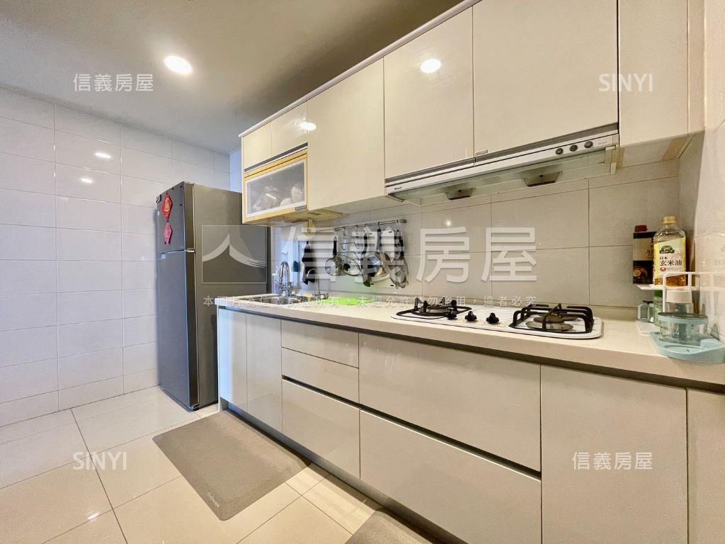 福懋毓品屋況美四房平車房屋室內格局與周邊環境