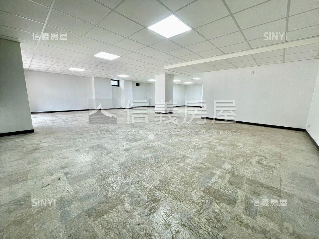 鄰碧湖★大面寬★黃金店面房屋室內格局與周邊環境