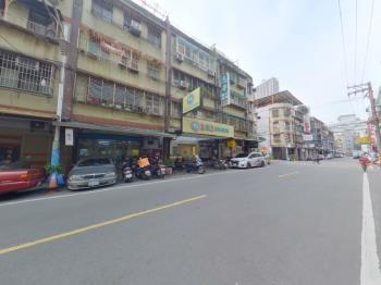 環狀線旁金店面