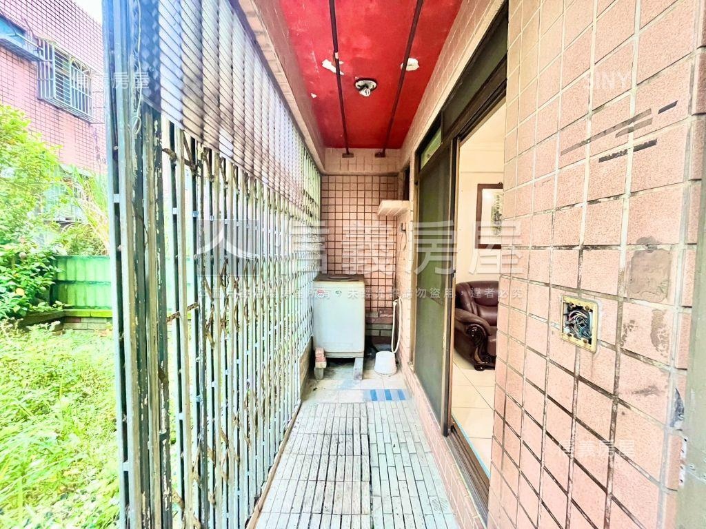 紅瓦厝～近市區四房別墅房屋室內格局與周邊環境