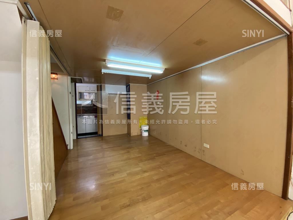 經國路黃金住店房屋室內格局與周邊環境