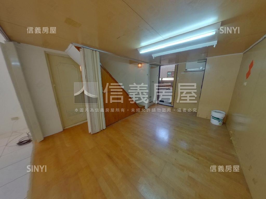 經國路黃金住店房屋室內格局與周邊環境