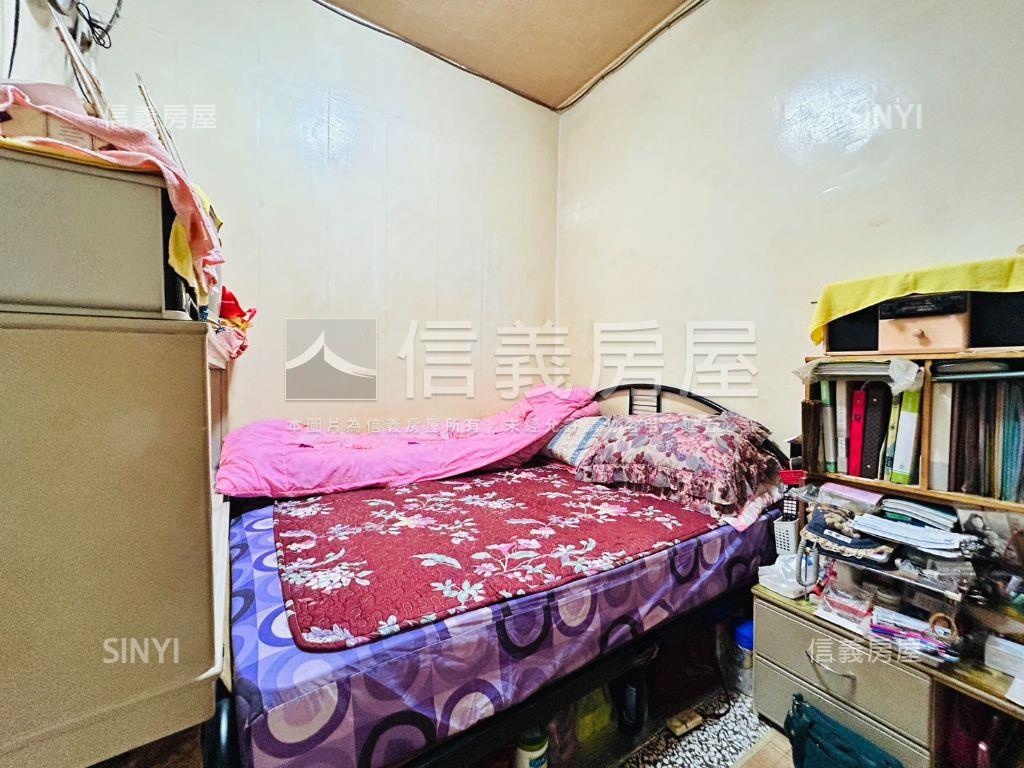 靜巷門口方便停車房屋室內格局與周邊環境