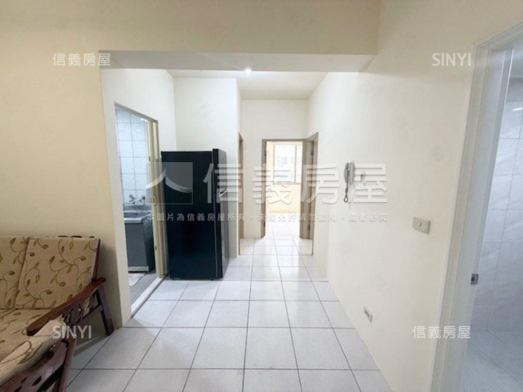 望族二期高樓邊間採光三房房屋室內格局與周邊環境