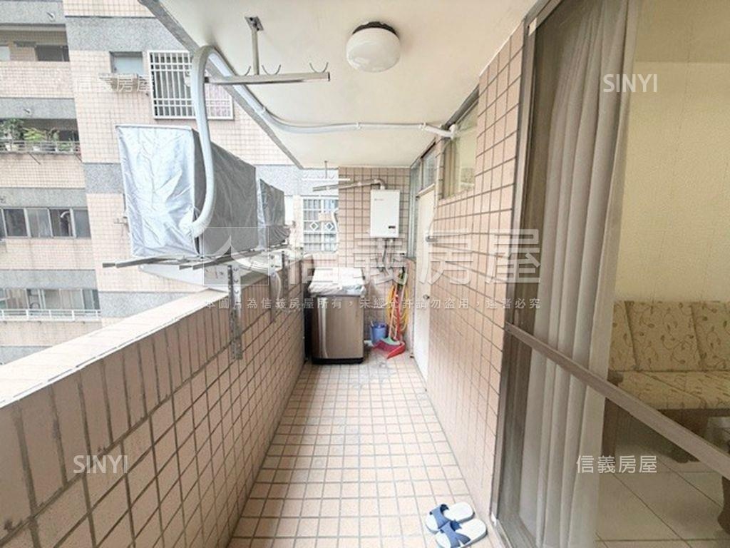 望族二期高樓邊間採光三房房屋室內格局與周邊環境