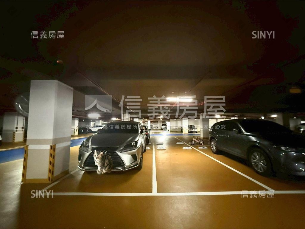 ★專任面公園四房雙車位★房屋室內格局與周邊環境