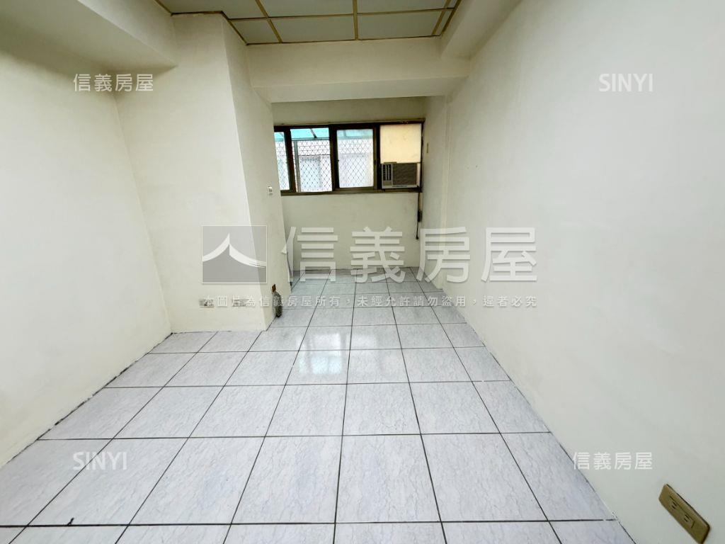 近五權車站１房有車位房屋室內格局與周邊環境