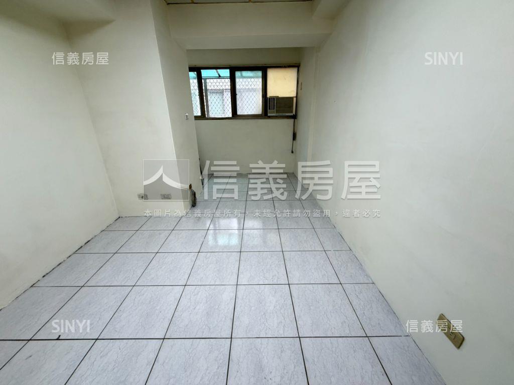 近五權車站１房有車位房屋室內格局與周邊環境