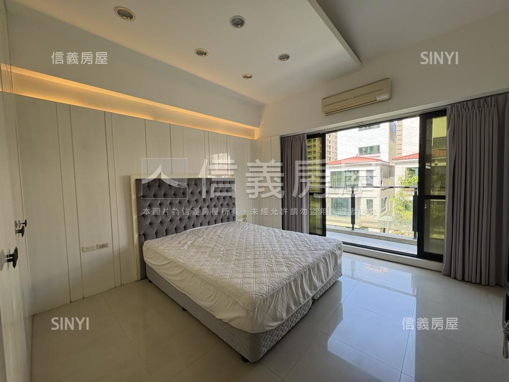 美術館電梯別墅房屋室內格局與周邊環境