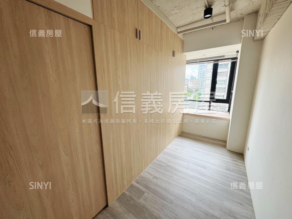 南京三民電梯兩房房屋室內格局與周邊環境