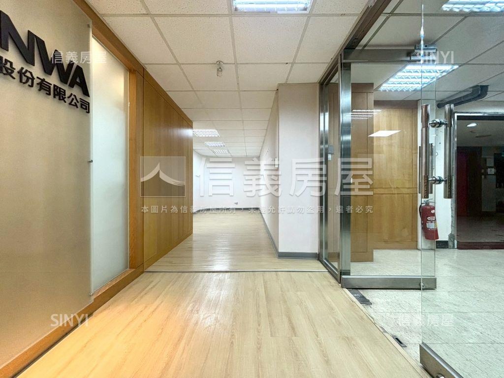 統舜天廈｜北區百坪商辦房屋室內格局與周邊環境