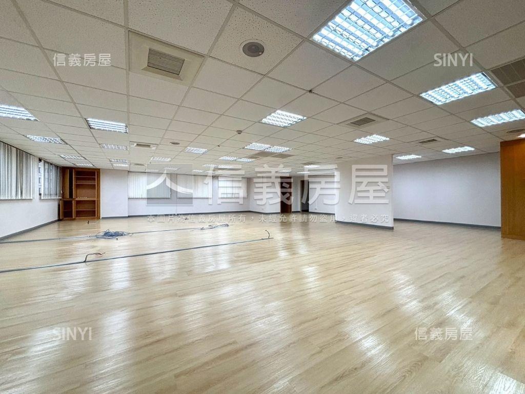 統舜天廈｜北區百坪商辦房屋室內格局與周邊環境