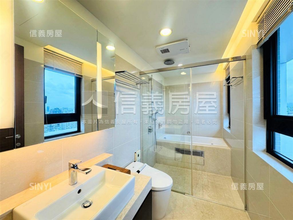 忠泰鋼骨極致景觀品味三房房屋室內格局與周邊環境