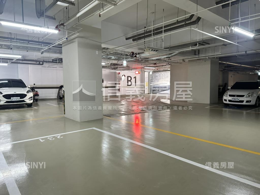 惟美術３房平車房屋室內格局與周邊環境
