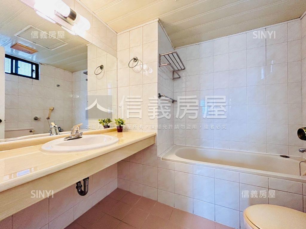 國泰★書香大第★邊間美邸房屋室內格局與周邊環境