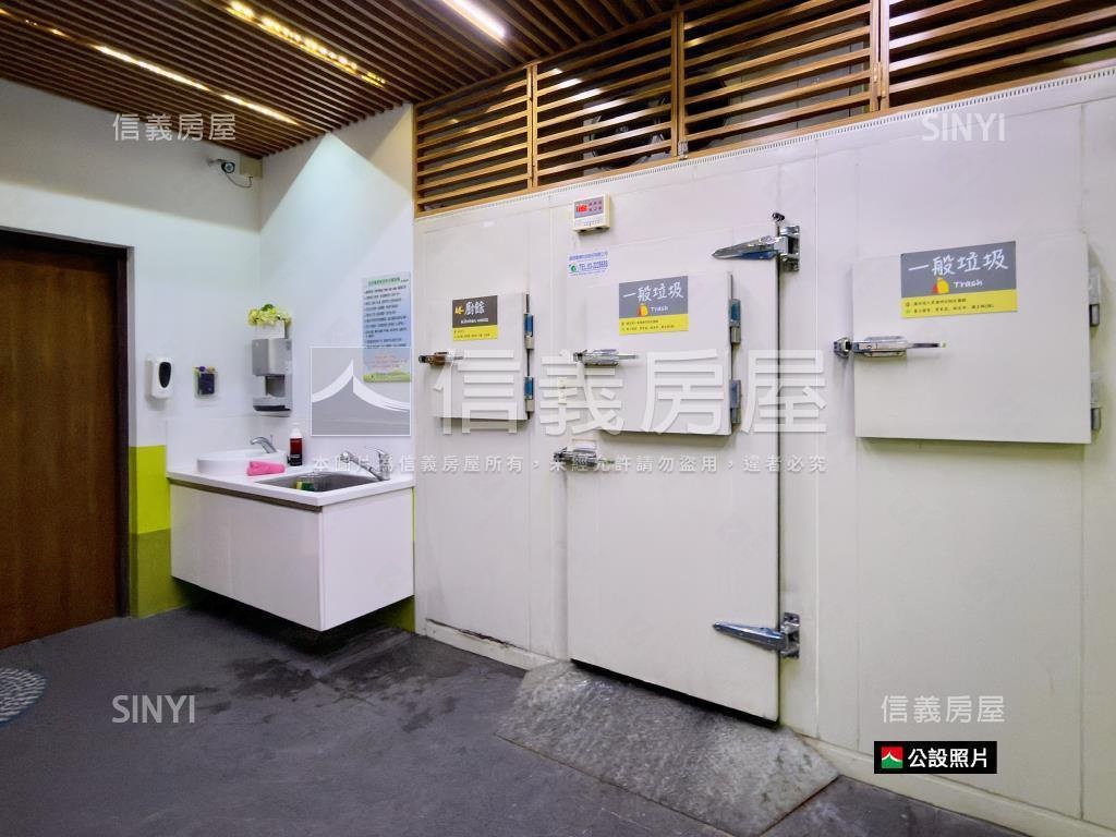 富堡晶都優雅露台戶房屋室內格局與周邊環境