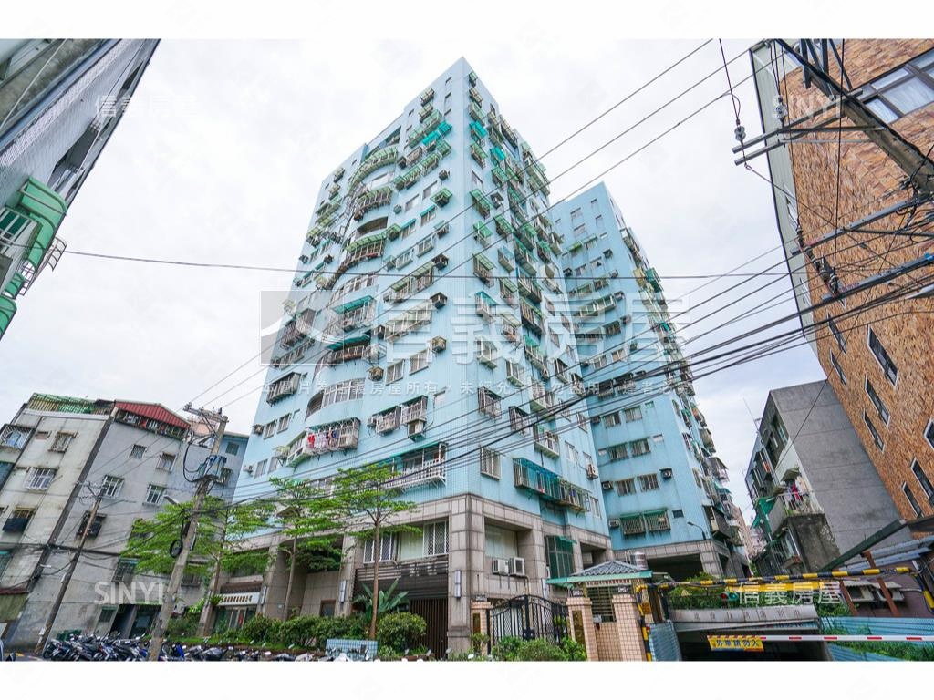 ★稀有高樓面公園三房車位房屋室內格局與周邊環境