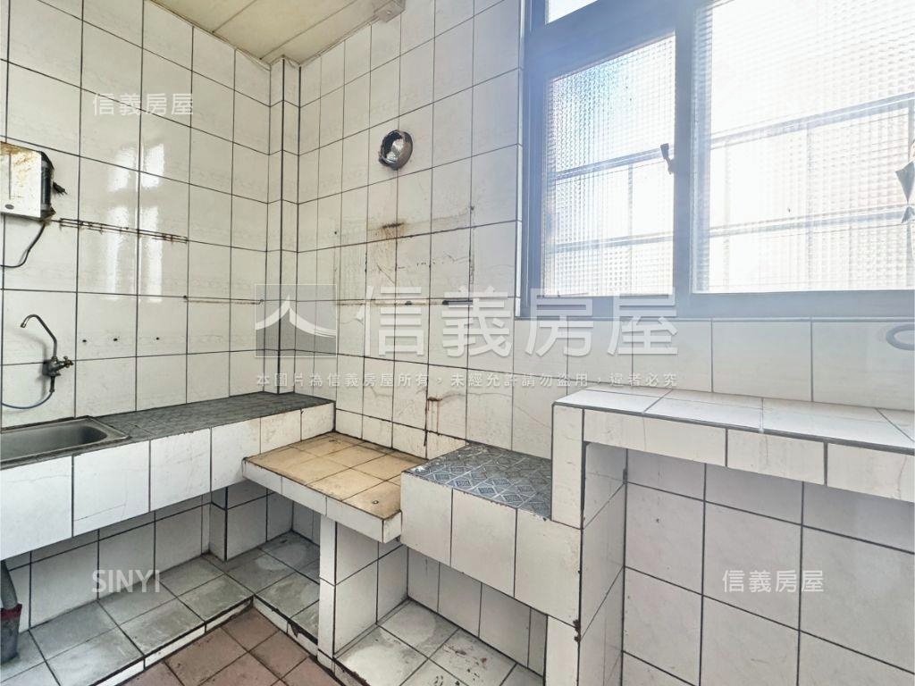 文化路商圈●店面王房屋室內格局與周邊環境