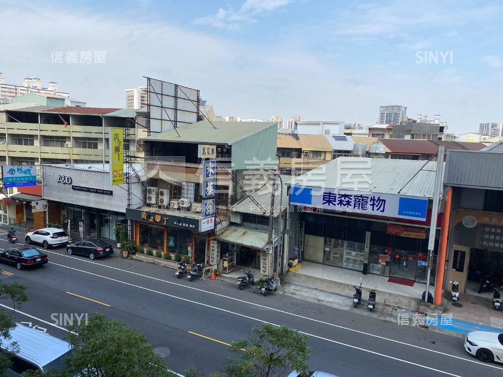 精武東路燙金店面房屋室內格局與周邊環境