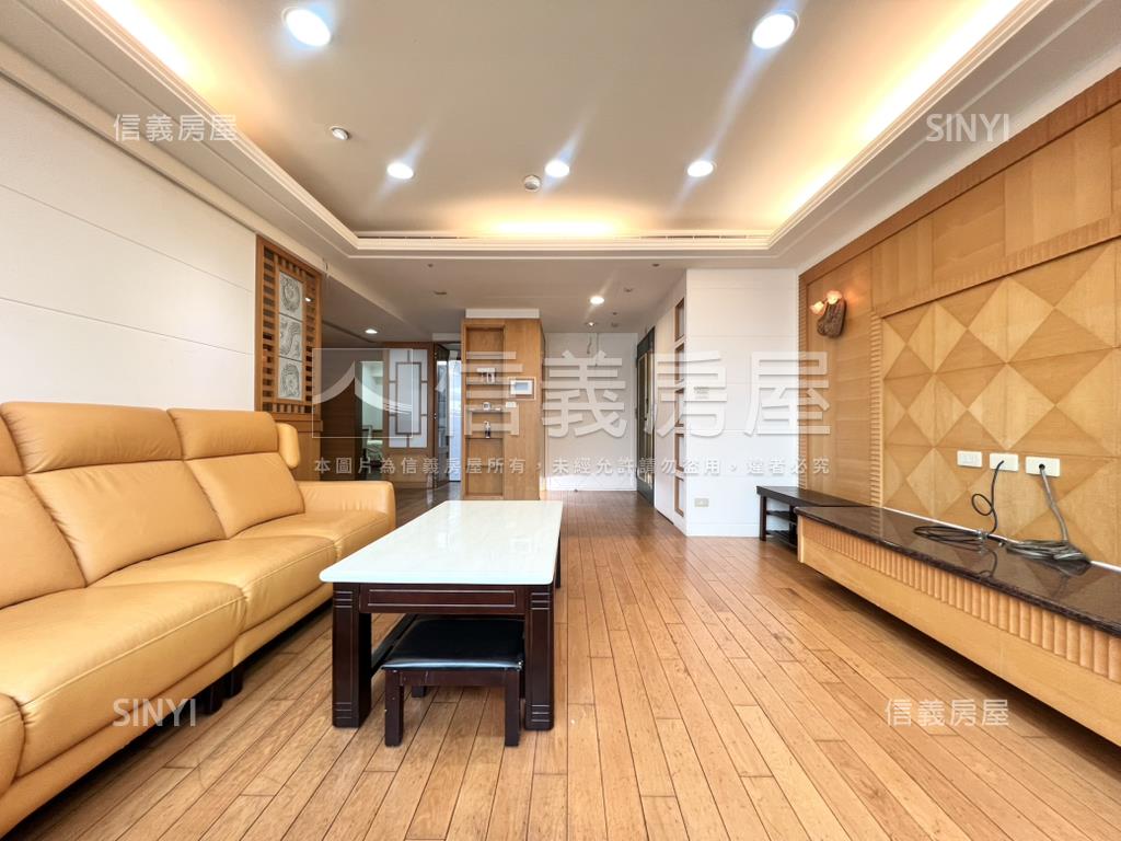 文化領袖·書香美四房車位房屋室內格局與周邊環境