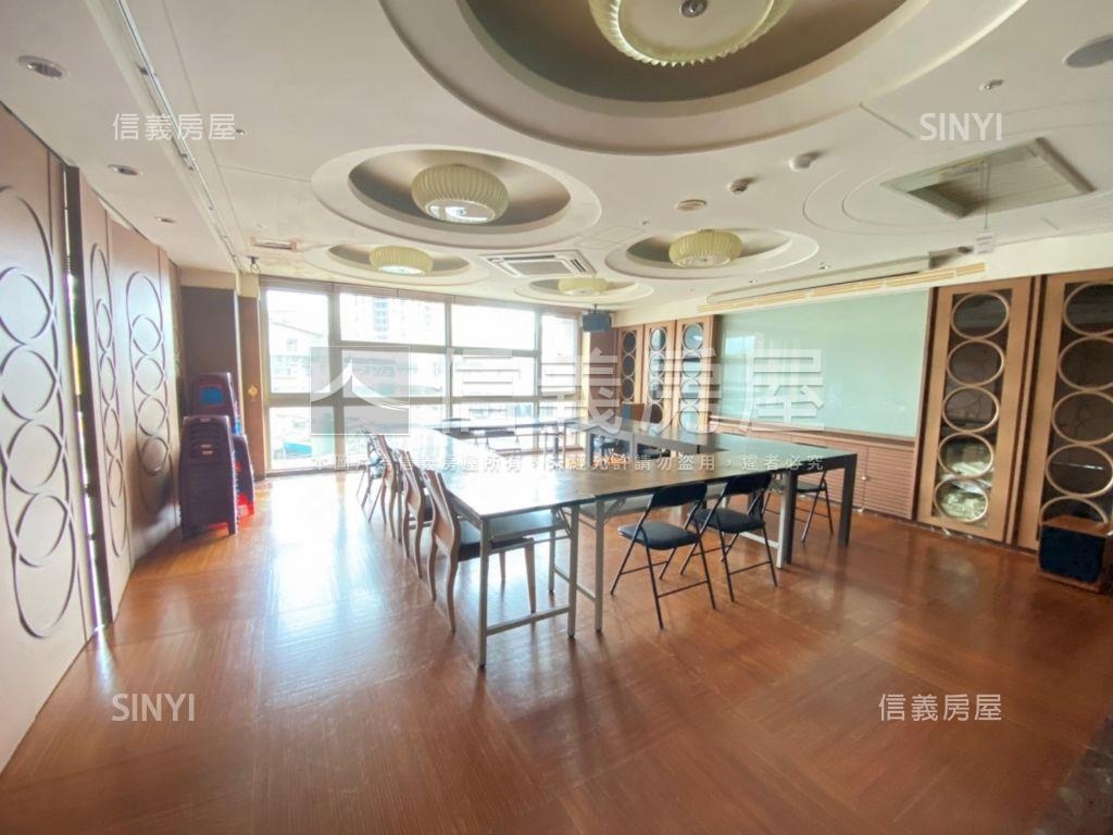 專任正隆麗池四房平面車位房屋室內格局與周邊環境