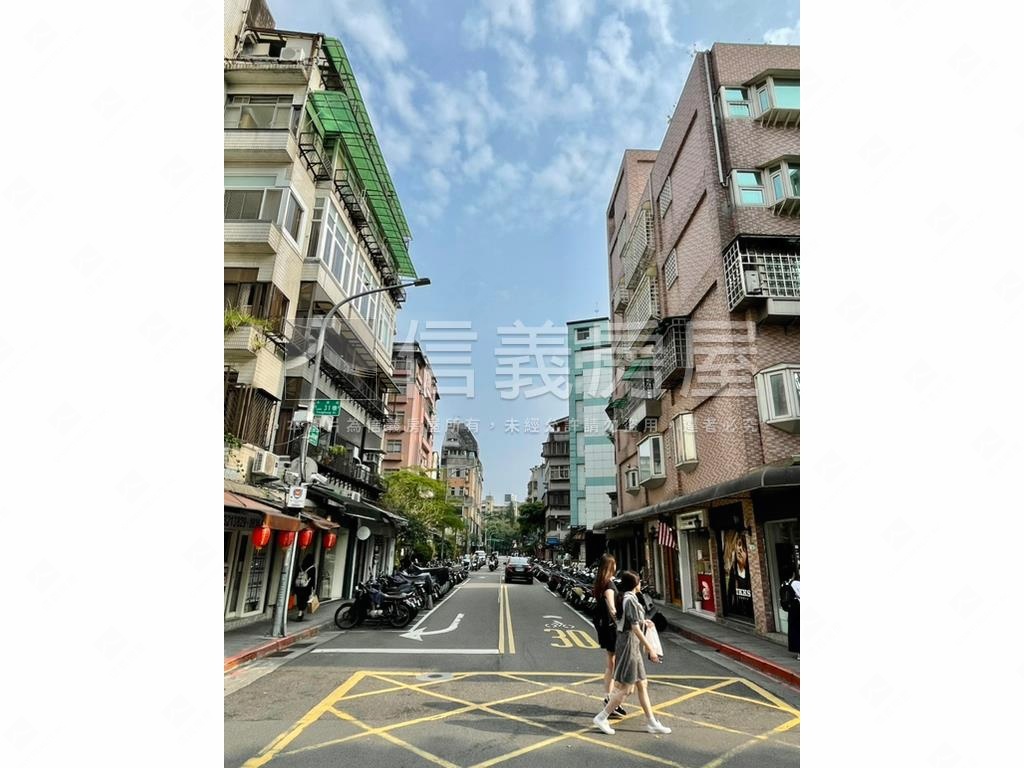 永康國際商圈公園旁美金店房屋室內格局與周邊環境
