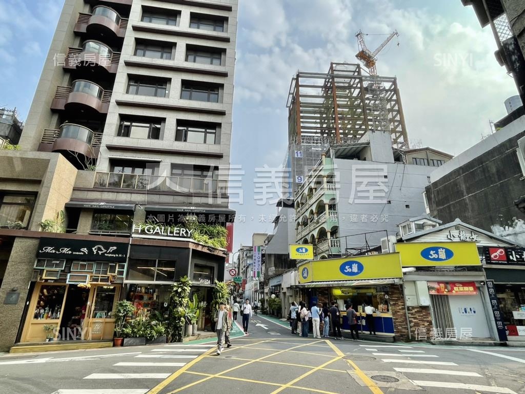 永康國際商圈公園旁美金店房屋室內格局與周邊環境