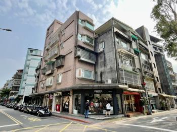 永康國際商圈公園旁美金店