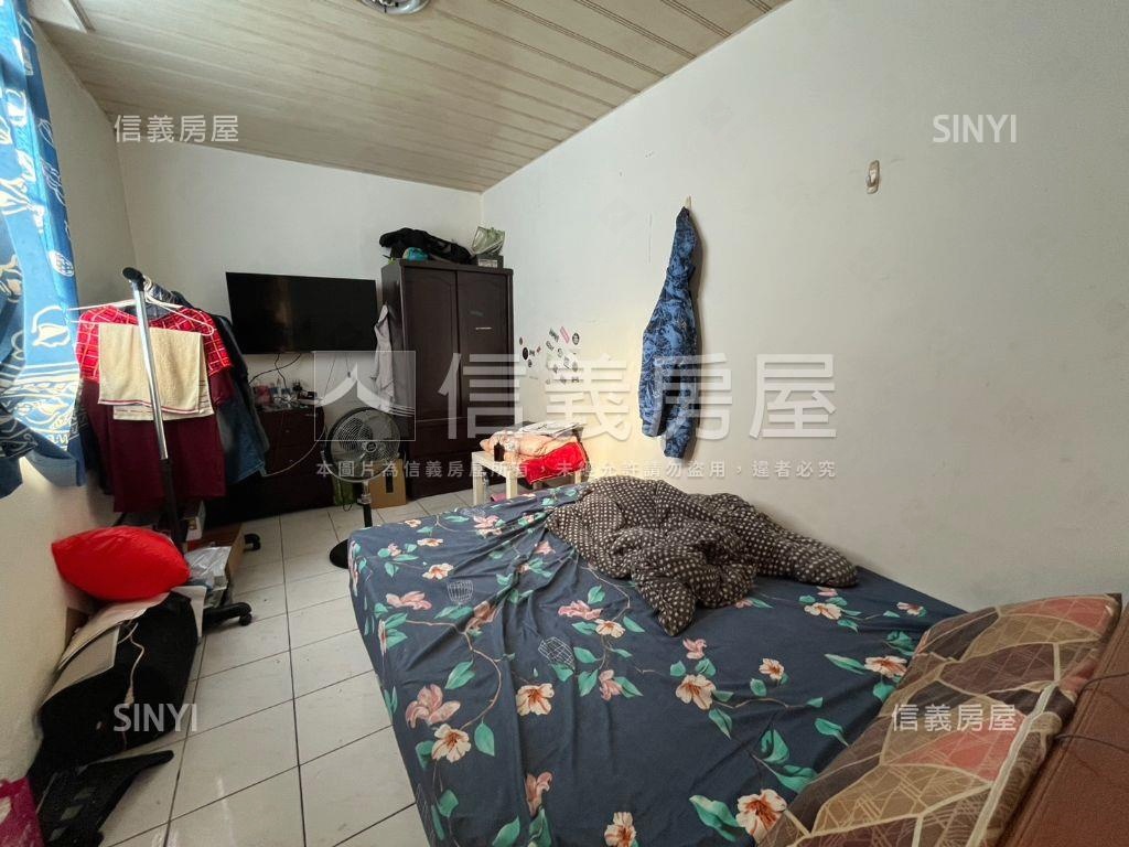 中山國小旁面寬一樓房屋室內格局與周邊環境