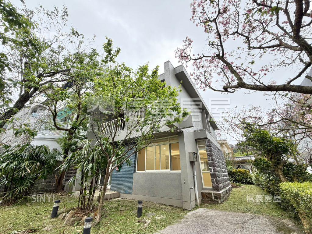 陽明山泉莊溫泉典雅別墅房屋室內格局與周邊環境