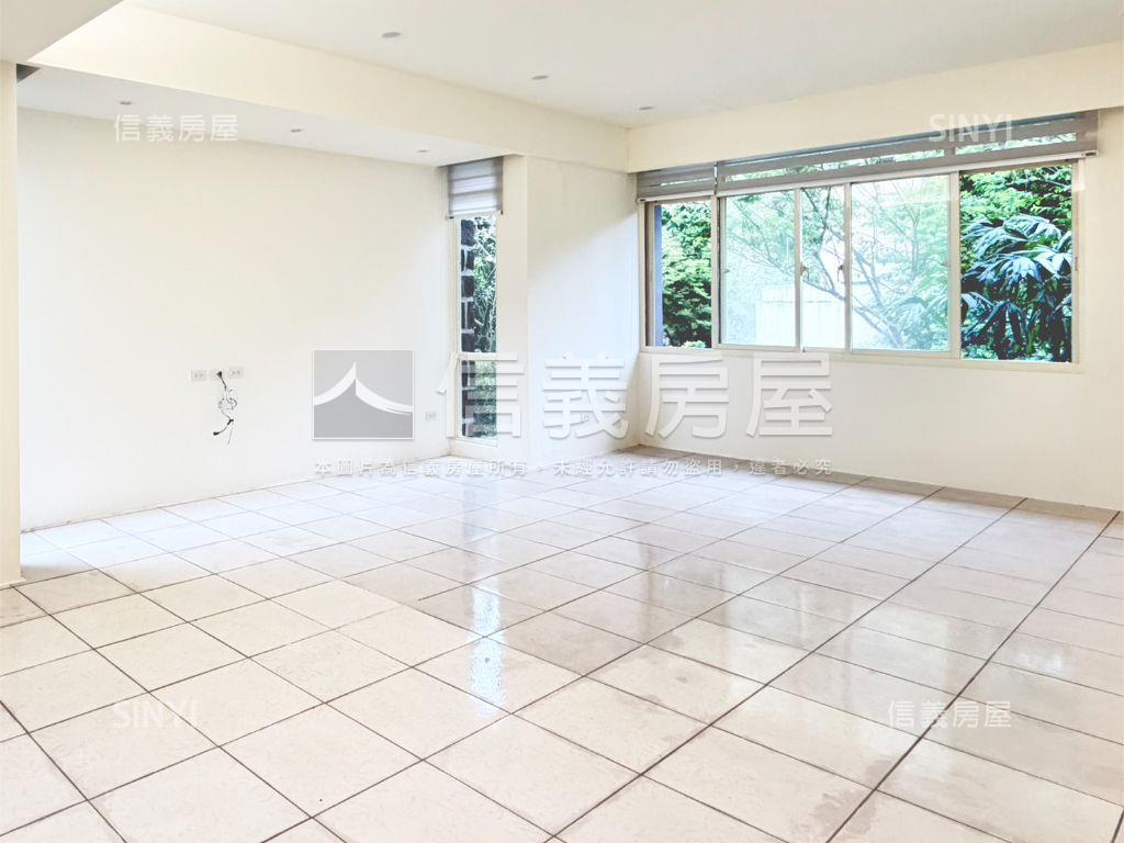 陽明山泉莊溫泉典雅別墅房屋室內格局與周邊環境