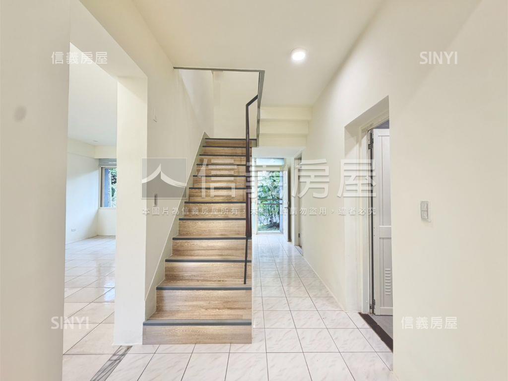 陽明山泉莊溫泉典雅別墅房屋室內格局與周邊環境