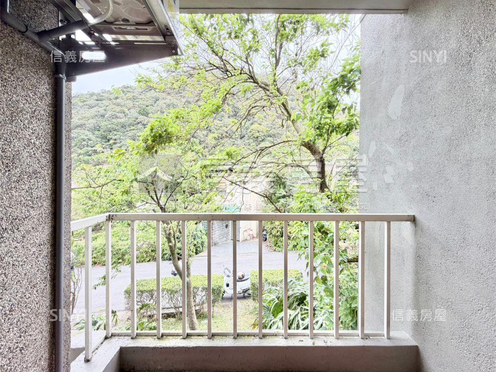 陽明山泉莊溫泉典雅別墅房屋室內格局與周邊環境